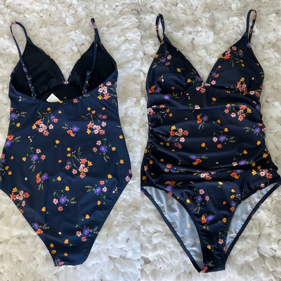 NWT Women's Bright Day Shirring One Piece Swimsuit SIZE MEDIUM - Picture 17 of 17